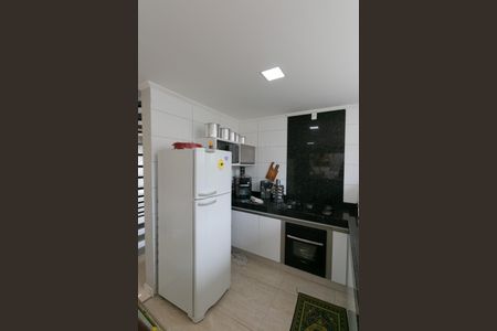 Casa à venda com 589m², 2 quartos e 5 vagas Casa à venda com 589m², 2 quartos e 5 vagasCozinha