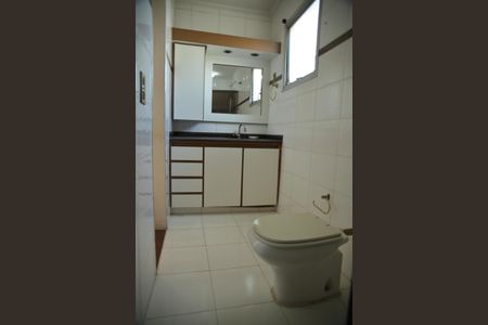 Apartamento para alugar com 108m², 3 quartos e 1 vagaBanheiro da Suíte