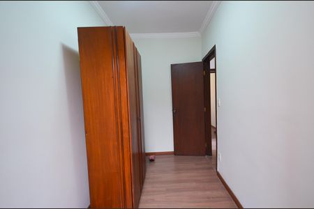Casa para alugar com 400m², 5 quartos e 4 vagas Casa para alugar com 400m², 5 quartos e 4 vagasSuíte 1 - closet