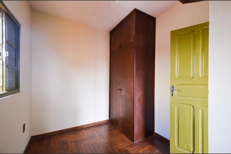 Casa para alugar com 400m², 5 quartos e 4 vagas Casa para alugar com 400m², 5 quartos e 4 vagasSuíte 2