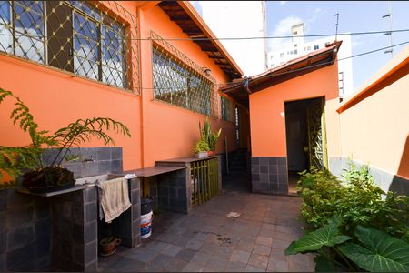 Casa para alugar com 400m², 5 quartos e 4 vagas Casa para alugar com 400m², 5 quartos e 4 vagasArea serviço