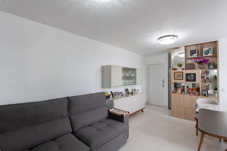 Apartamento à venda com 67m², 3 quartos e 2 vagasSala