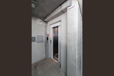 Apartamento à venda com 67m², 3 quartos e 2 vagasElevador Garagem