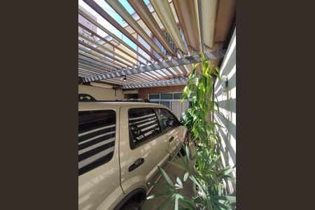 Casa à venda com 94m², 2 quartos e 2 vagasGaragem