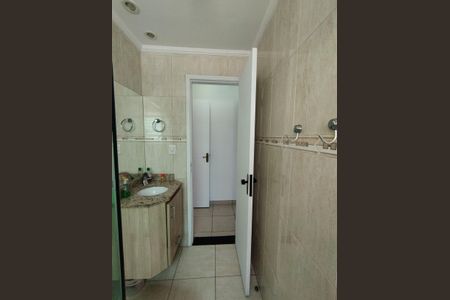 Casa à venda com 94m², 2 quartos e 2 vagasBanheiro Social