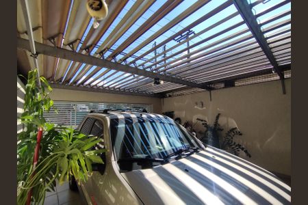 Casa à venda com 94m², 2 quartos e 2 vagasGaragem