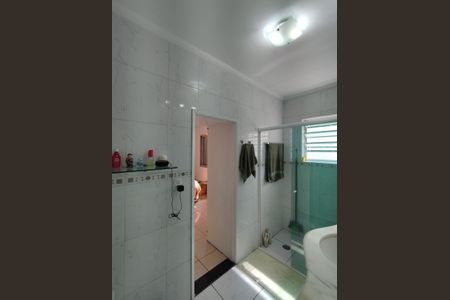 Casa à venda com 94m², 2 quartos e 2 vagasBanheiro da Suíte