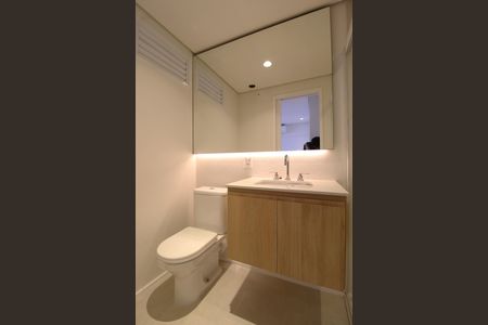 Apartamento à venda com 133m², 2 quartos e 1 vagaBanheiro da Suíte 1