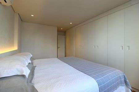 Apartamento à venda com 133m², 2 quartos e 1 vagaQuarto 2 - Suíte