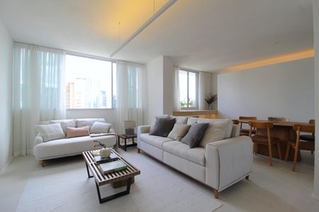 Sala de apartamento à venda com 2 quartos, 133m² em Itaim Bibi, São Paulo