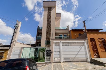 Apartamento à venda com 41m², 2 quartos e 1 vaga Apartamento à venda com 41m², 2 quartos e 1 vagaFachada