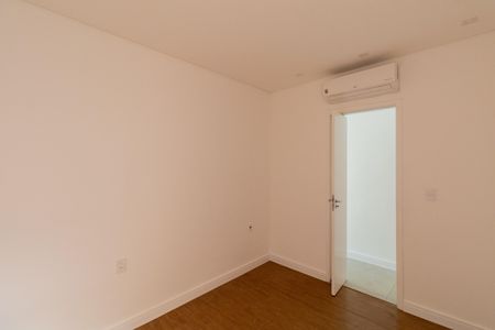 Apartamento à venda com 41m², 2 quartos e 1 vaga Apartamento à venda com 41m², 2 quartos e 1 vagaQuarto 1