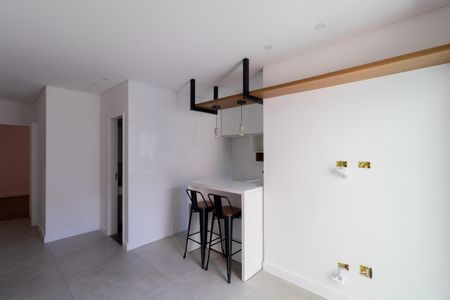 Apartamento à venda com 41m², 2 quartos e 1 vaga Apartamento à venda com 41m², 2 quartos e 1 vagaSala