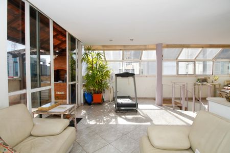 Apartamento à venda com 194m², 3 quartos e 2 vagasCobertura