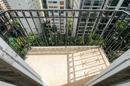 Apartamento à venda com 194m², 3 quartos e 2 vagasVaranda da Suíte 1
