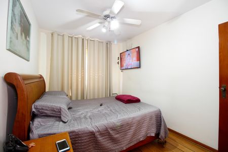 Apartamento à venda com 194m², 3 quartos e 2 vagasSuíte 1