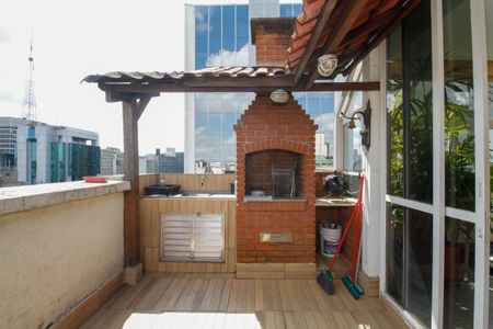 Apartamento à venda com 194m², 3 quartos e 2 vagasCobertura