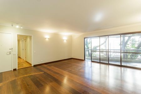 Apartamento para alugar com 154m², 3 quartos e 2 vagas Apartamento para alugar com 154m², 3 quartos e 2 vagasSala