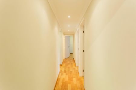 Apartamento para alugar com 154m², 3 quartos e 2 vagas Apartamento para alugar com 154m², 3 quartos e 2 vagasCorredor