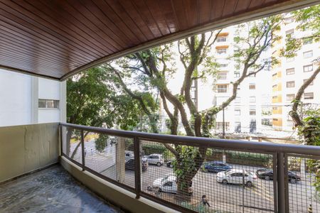 Apartamento para alugar com 154m², 3 quartos e 2 vagas Apartamento para alugar com 154m², 3 quartos e 2 vagasQuarto 2