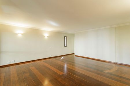Apartamento para alugar com 154m², 3 quartos e 2 vagas Apartamento para alugar com 154m², 3 quartos e 2 vagasSala