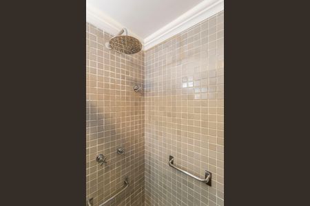 Apartamento para alugar com 154m², 3 quartos e 2 vagas Apartamento para alugar com 154m², 3 quartos e 2 vagasBanheiro da Suíte