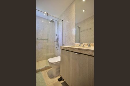 Apartamento à venda com 210m², 3 quartos e 3 vagasBanheiro Suíte 1