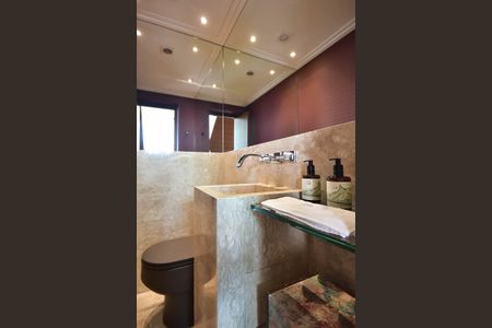 Apartamento à venda com 210m², 3 quartos e 3 vagasLavabo