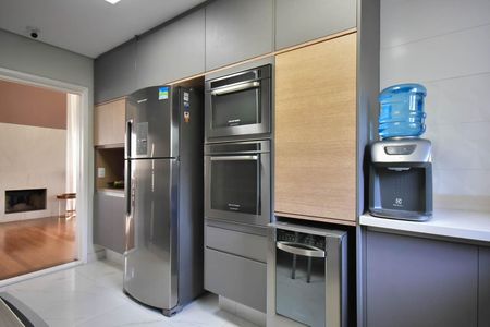 Apartamento à venda com 210m², 3 quartos e 3 vagasCozinha