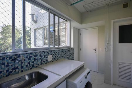 Apartamento à venda com 210m², 3 quartos e 3 vagasÁrea de Serviço