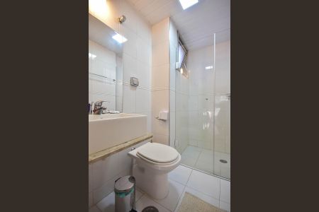 Apartamento à venda com 70m², 2 quartos e 1 vagaBanheiro