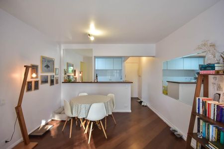 Apartamento à venda com 70m², 2 quartos e 1 vagaSala de Jantar
