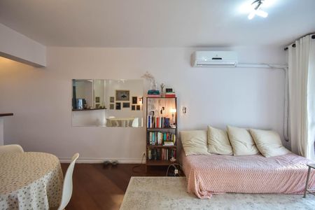 Apartamento à venda com 70m², 2 quartos e 1 vagaSala