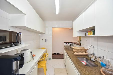 Apartamento à venda com 70m², 2 quartos e 1 vagaCozinha
