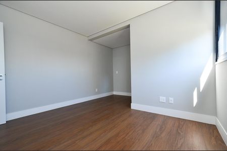 Apartamento à venda com 98m², 3 quartos e 2 vagasSuíte