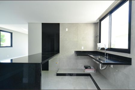 Apartamento à venda com 98m², 3 quartos e 2 vagasCozinha