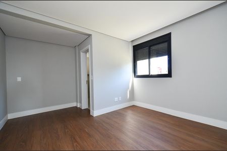 Apartamento à venda com 98m², 3 quartos e 2 vagasSuíte