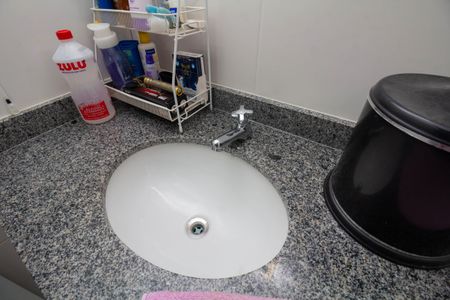 Apartamento à venda com 65m², 2 quartos e 1 vagaBanheiro da Suíte