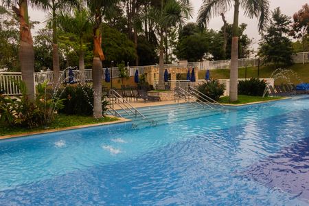 Apartamento à venda com 65m², 2 quartos e 1 vagaÁrea comum - Piscina