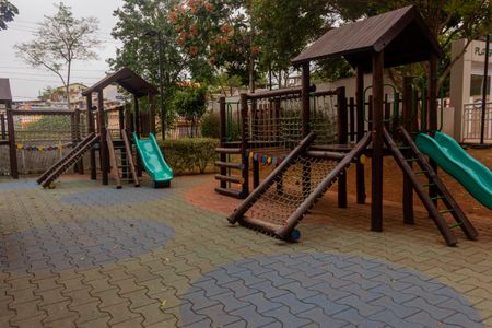 Apartamento à venda com 65m², 2 quartos e 1 vagaÁrea comum - Playground