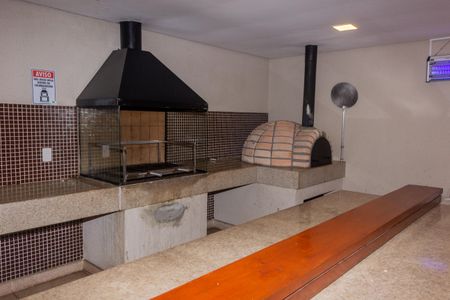 Apartamento à venda com 65m², 2 quartos e 1 vagaÁrea comum - Churrasqueira