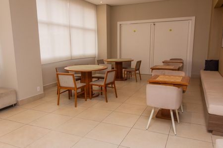 Apartamento à venda com 65m², 2 quartos e 1 vagaÁrea comum - Salão de Jogos Adulto