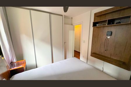 Apartamento à venda com 200m², 4 quartos e 3 vagas Apartamento à venda com 200m², 4 quartos e 3 vagasQuarto 2