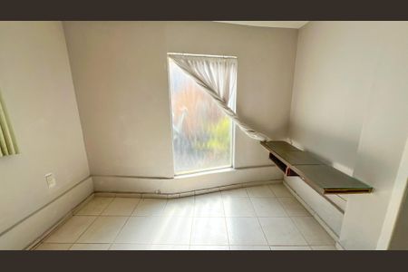 Apartamento à venda com 200m², 4 quartos e 3 vagas Apartamento à venda com 200m², 4 quartos e 3 vagasQuarto