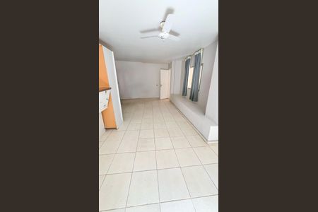 Apartamento à venda com 200m², 4 quartos e 3 vagas Apartamento à venda com 200m², 4 quartos e 3 vagasQuarto