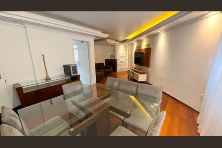 Apartamento à venda com 200m², 4 quartos e 3 vagas Apartamento à venda com 200m², 4 quartos e 3 vagasSala