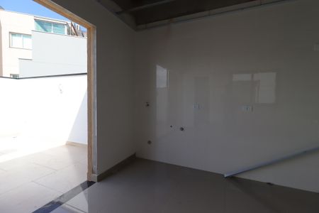 Apartamento à venda com 100m², 2 quartos e 1 vagaÁrea de Serviço