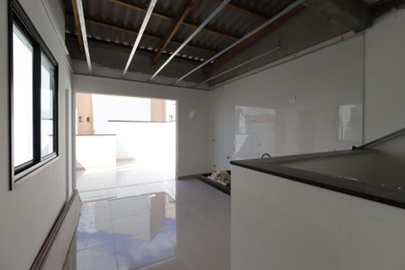 Apartamento à venda com 100m², 2 quartos e 1 vagaCozinha