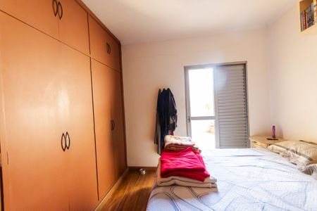 Casa à venda com 220m², 4 quartos e 2 vagasQuarto 3