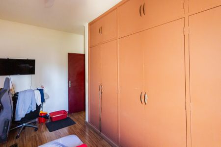 Casa à venda com 220m², 4 quartos e 2 vagasQuarto 3